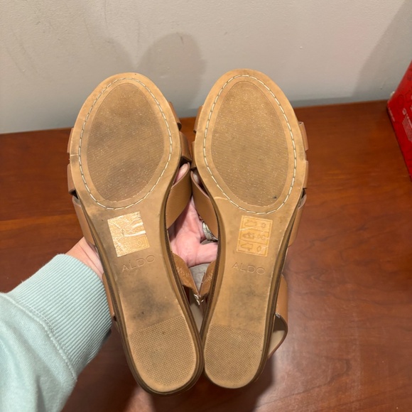 Aldo Flat Sandals in Cognac Size 10 - Picture 6 of 10